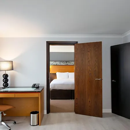 Hilton London Kensington Hotel-2
